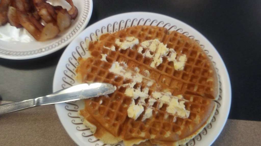 Waffle House | 808 Farm to Market 646 Road North, Dickinson, TX 77539, USA | Phone: (281) 534-4999