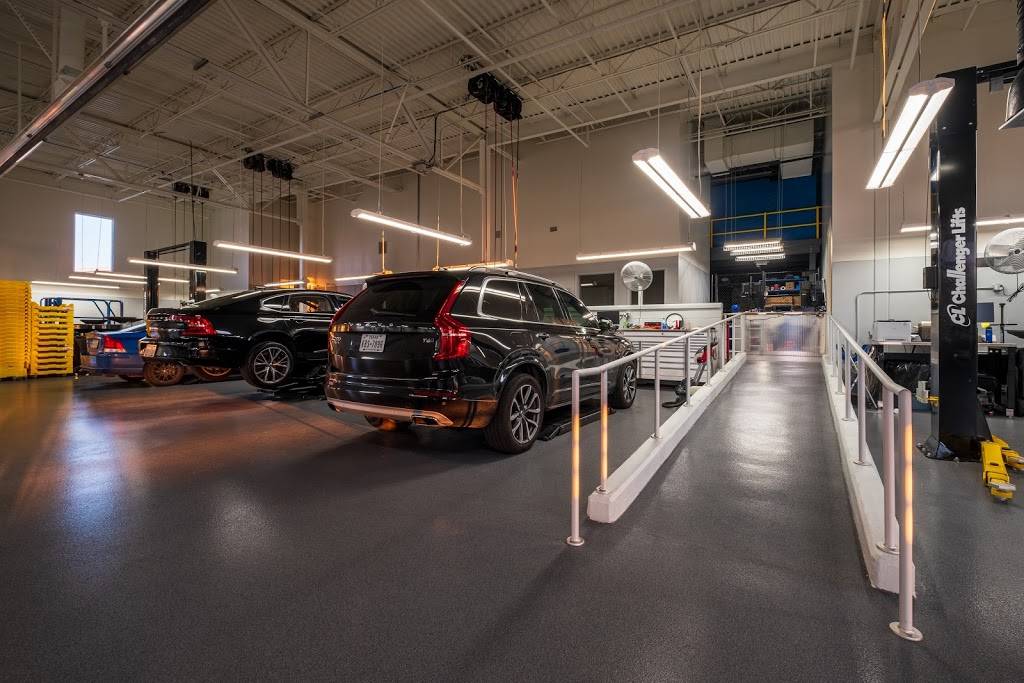 Crest Volvo Cars | 6020 TX-121, Frisco, TX 75034, USA | Phone: (972) 471-9204