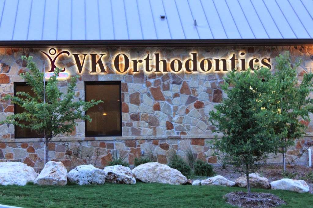 VK Orthodontics | 1571 Thousand Oaks #101, San Antonio, TX 78232, USA | Phone: (210) 496-6262