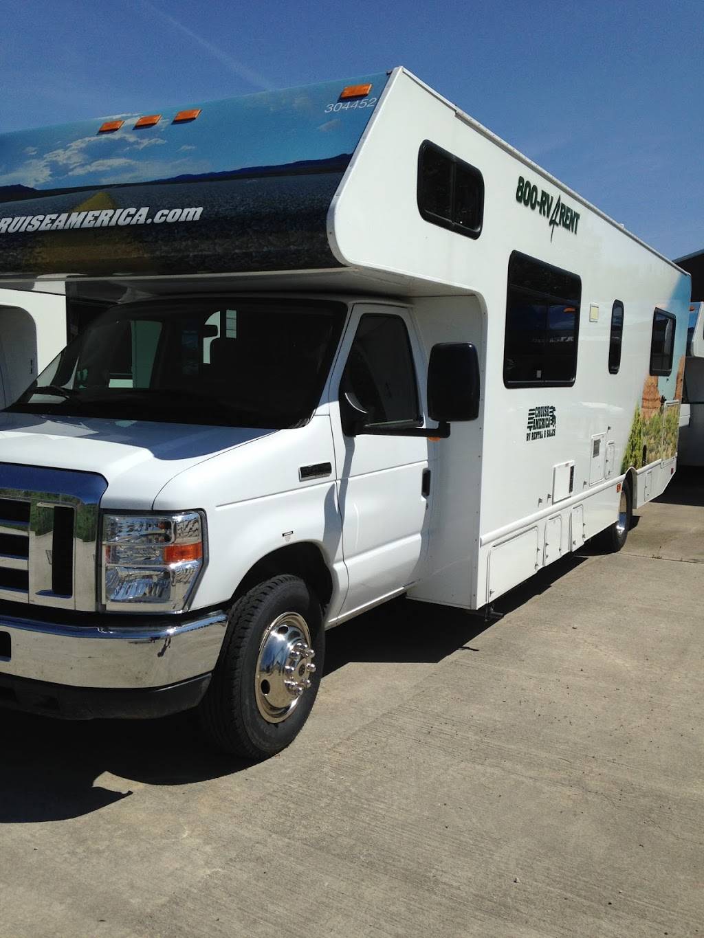 Lees RV & Boat Storage | 3790 Scioto Darby Creek Rd, Hilliard, OH 43026, USA | Phone: (614) 771-1939