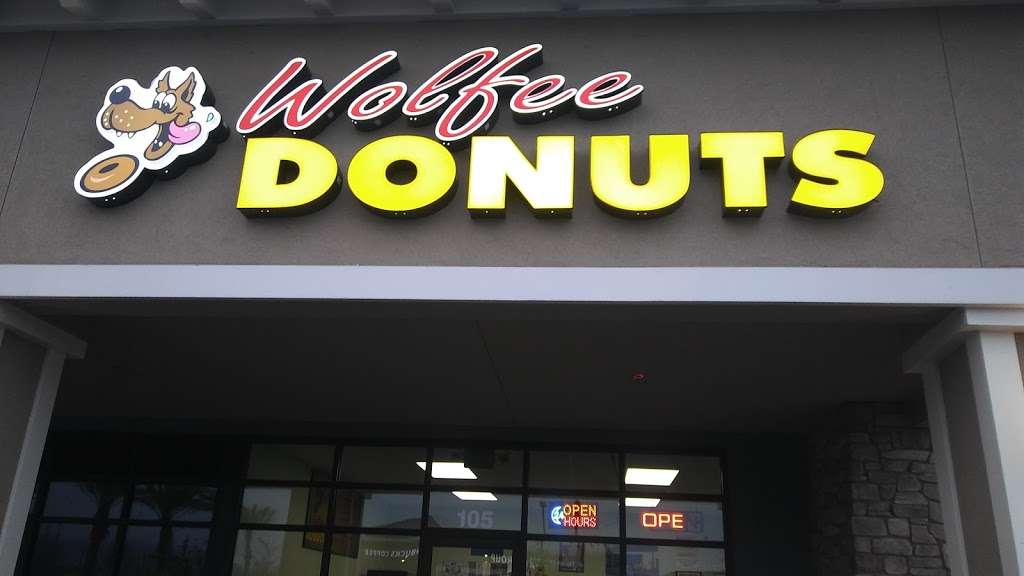 Wolfee Donuts | 364190020, Menifee, CA 92584, USA | Phone: (951) 990-5209