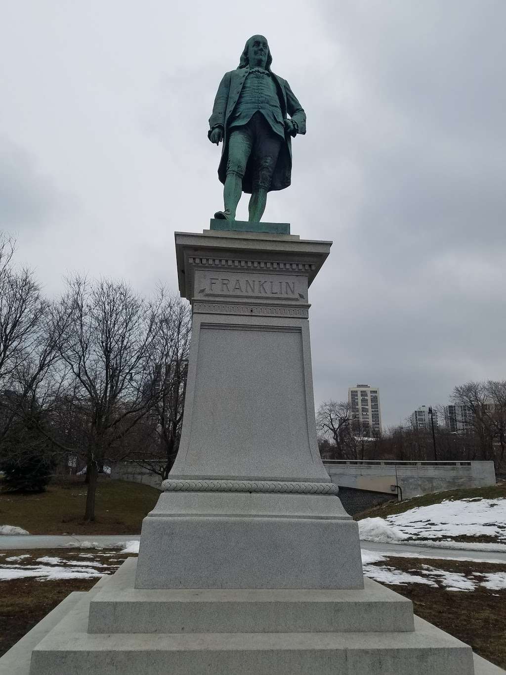 Benjamin Franklin Monument. | 72 W LaSalle Dr, Chicago, IL 60614, USA