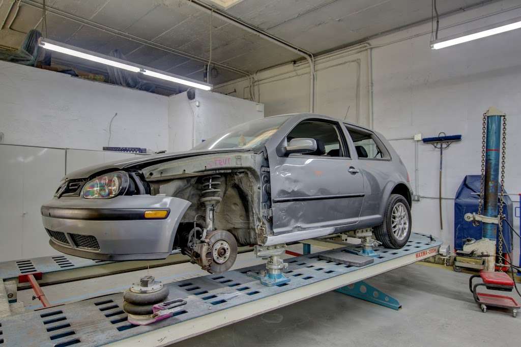 1stCertified Collision Center - Moreno Valley | 6151 Quail Valley Ct, Riverside, CA 92507 | Phone: (951) 656-2271