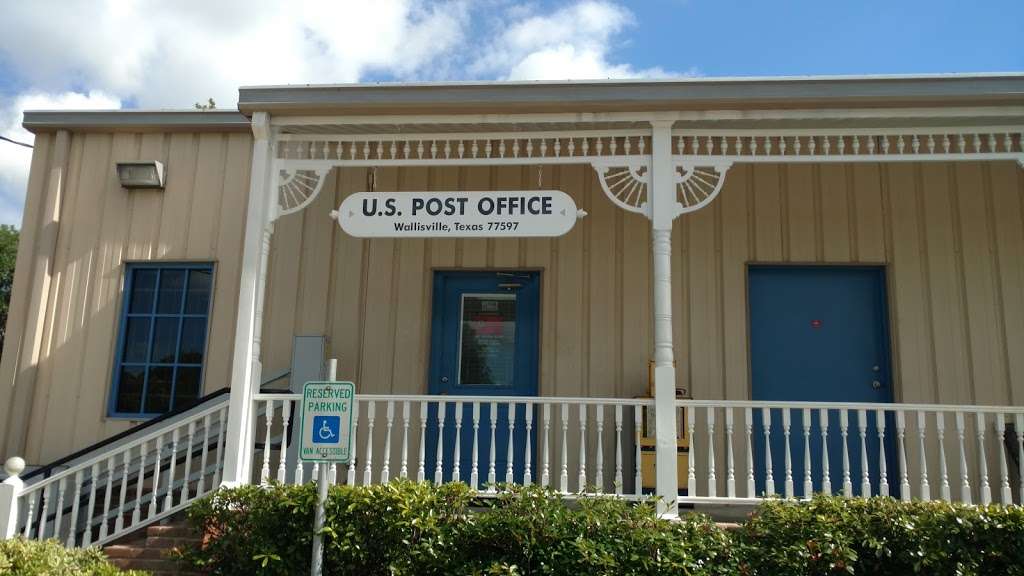 United States Postal Service | 20142 I-10, Wallisville, TX 77597, USA | Phone: (800) 275-8777