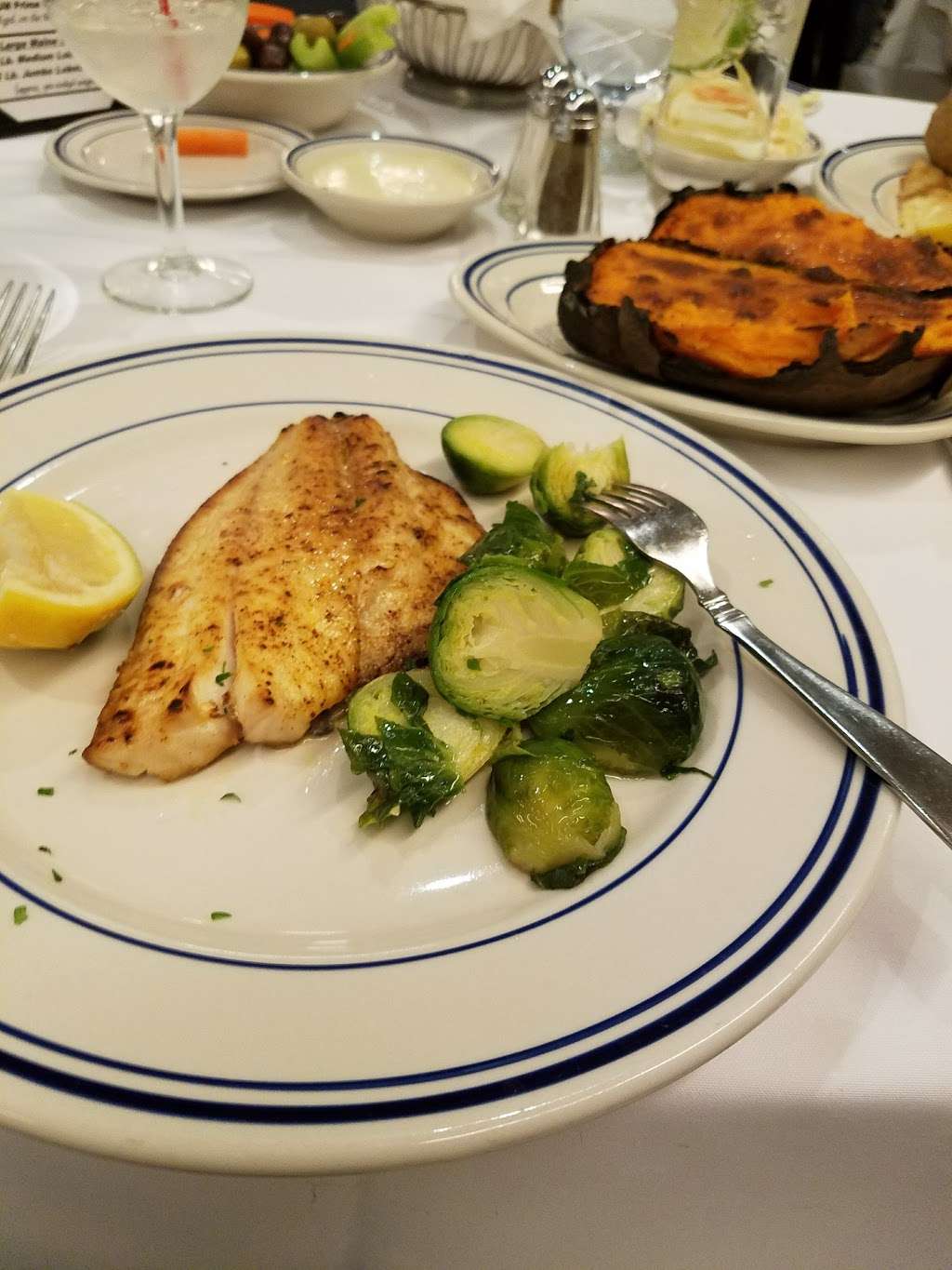 The Jolly Fisherman & Steak House | 25 Main St, Roslyn, NY 11576 | Phone: (516) 621-0055