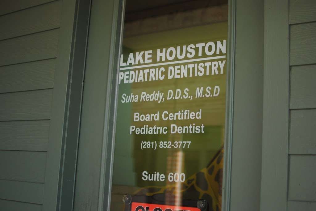 Lake Houston Pediatric Dentistry | 20035 W Lake Houston Pkwy #600, Kingwood, TX 77346, USA | Phone: (281) 852-3777
