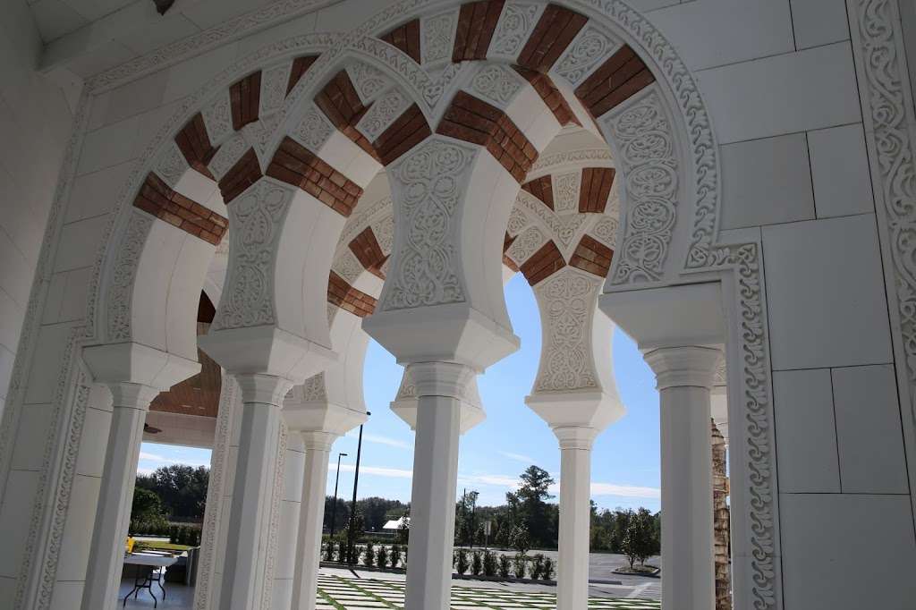 Husseini Islamic Center | 786 Myrtle St, Sanford, FL 32773