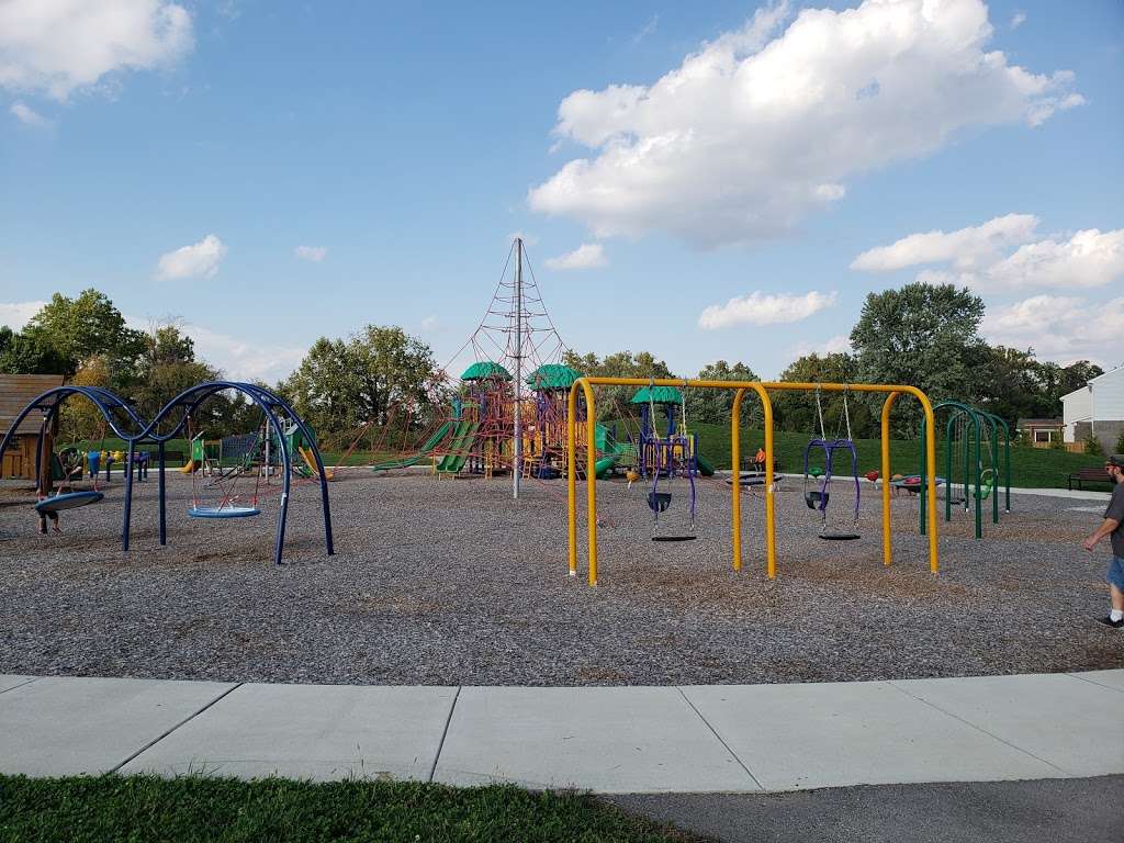 Wolf Run Park - park  | Photo 2 of 10 | Address: 9900 Thompson Rd, Indianapolis, IN 46239, USA | Phone: (317) 327-4834