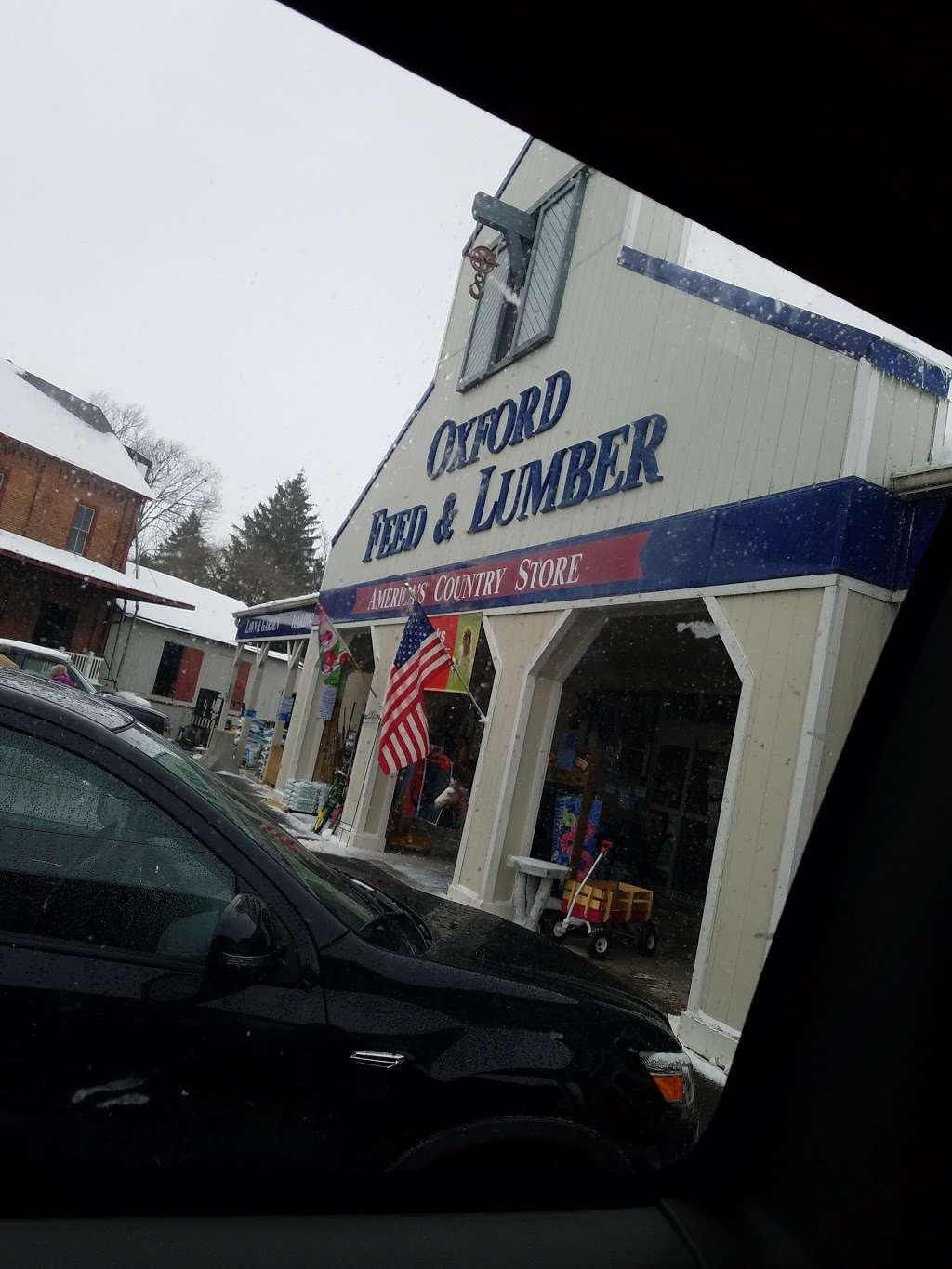 Oxford Feed & Lumber | 112 Railroad Ave, Oxford, PA 19363, USA | Phone: (610) 932-8521