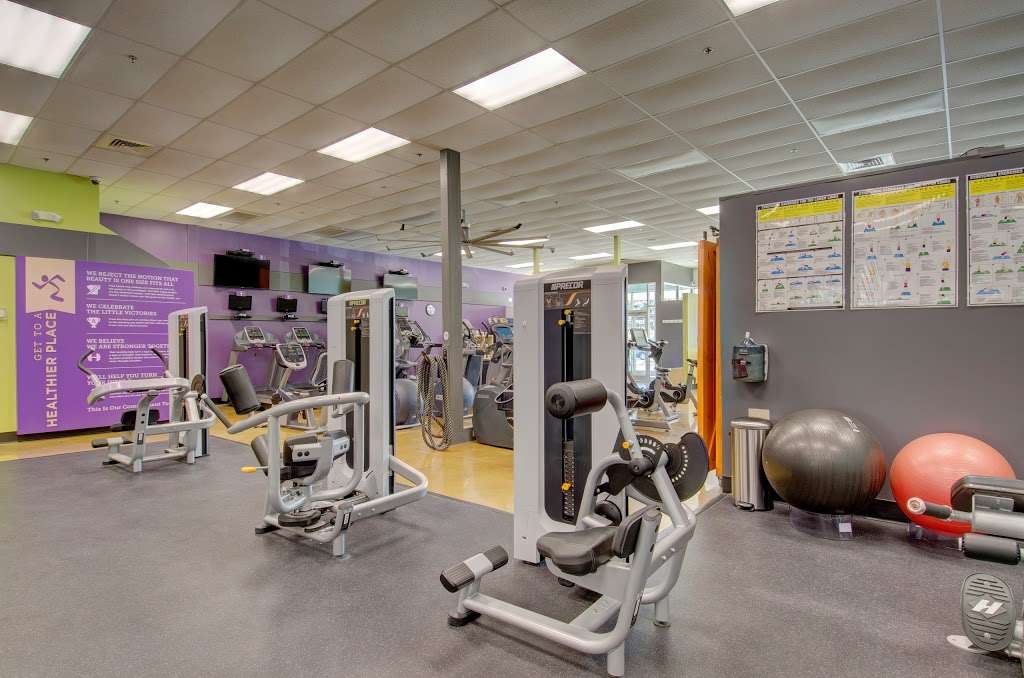 Anytime Fitness | 100 N Main St, Carver, MA 02330 | Phone: (508) 465-0468