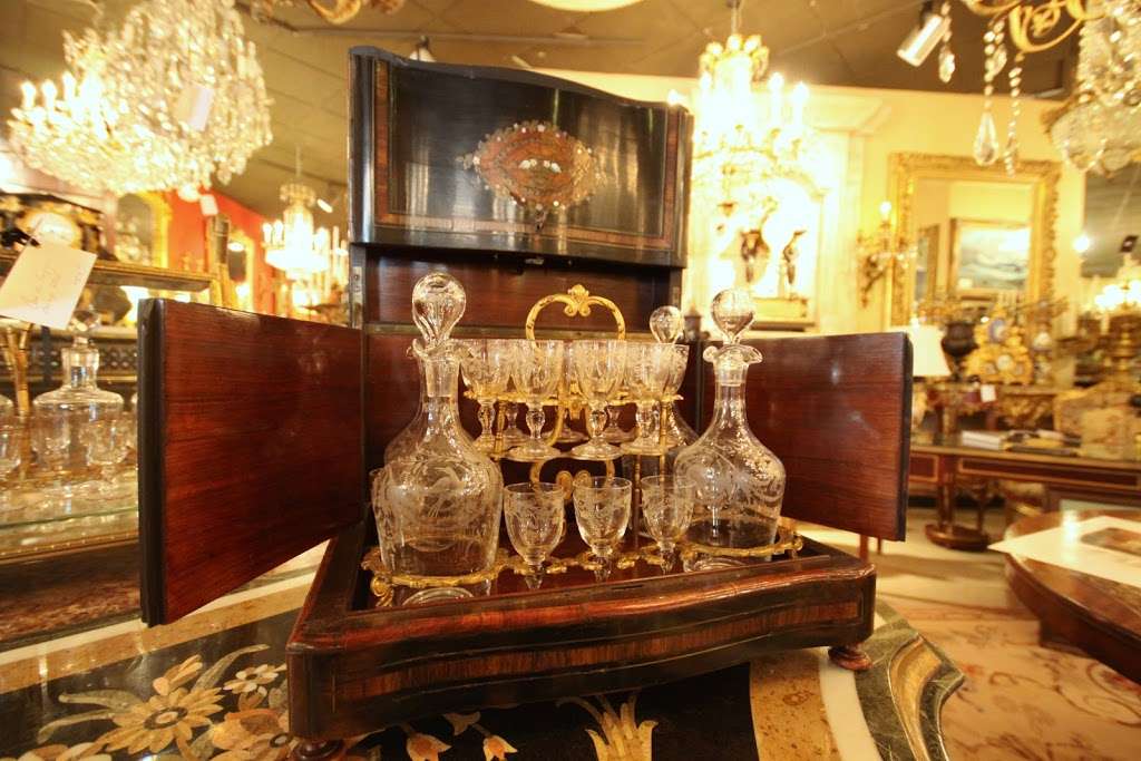 Charlotte Nail Antiques | 7026 Old Katy Rd #165, Houston, TX 77024, USA | Phone: (713) 869-9511