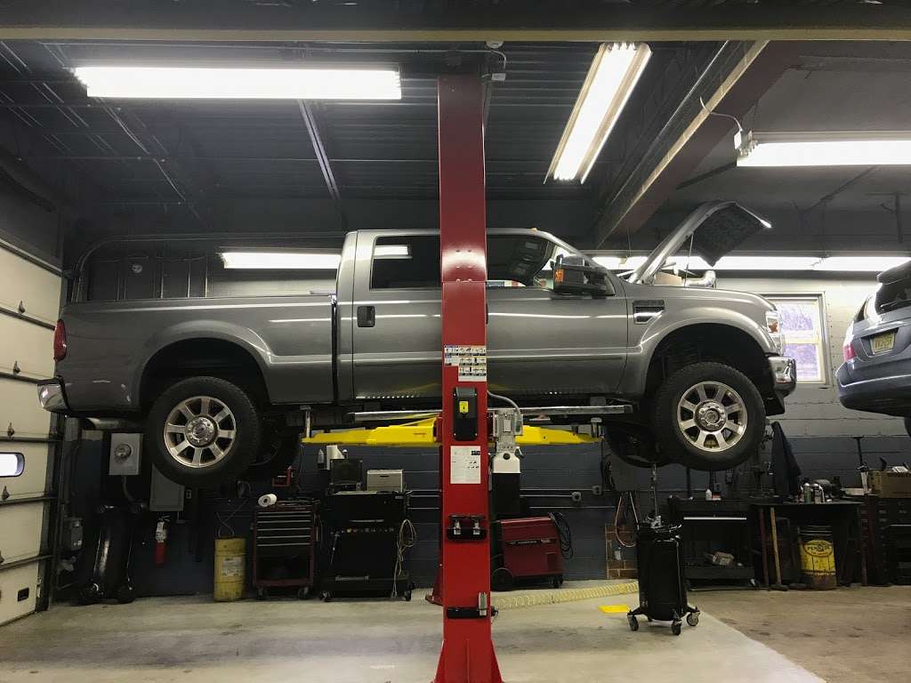 Lukes Auto Service, Inc. | 286 Grove Ave, Verona, NJ 07044, USA | Phone: (973) 239-2611