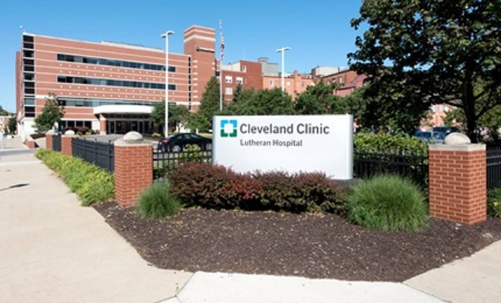 Lara Oberle, MD | 1730 W 25th St, Cleveland, OH 44113, USA | Phone: (216) 518-3444