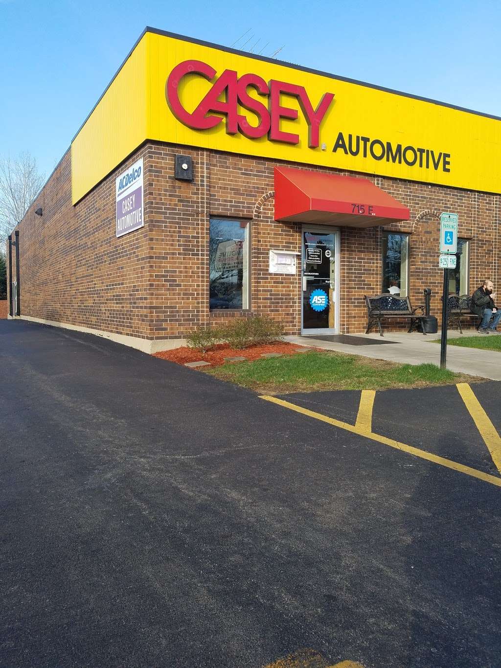 Casey Automotive | 715 E Rand Rd, Arlington Heights, IL 60004, USA | Phone: (847) 255-1900