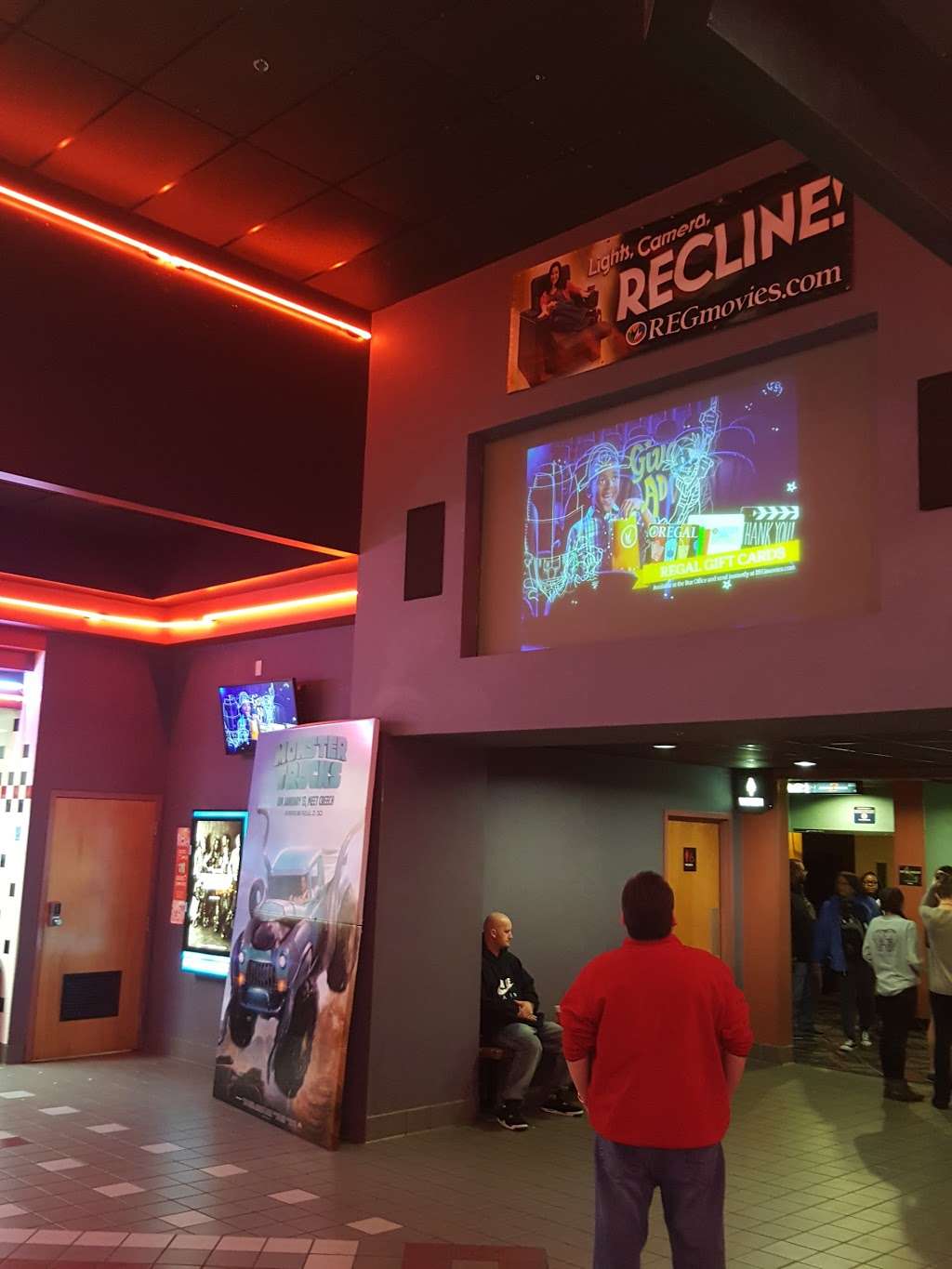 Regal Cinemas Shiloh Crossing 18 | 10400 E US Hwy 36, Avon, IN 46123, USA | Phone: (844) 462-7342