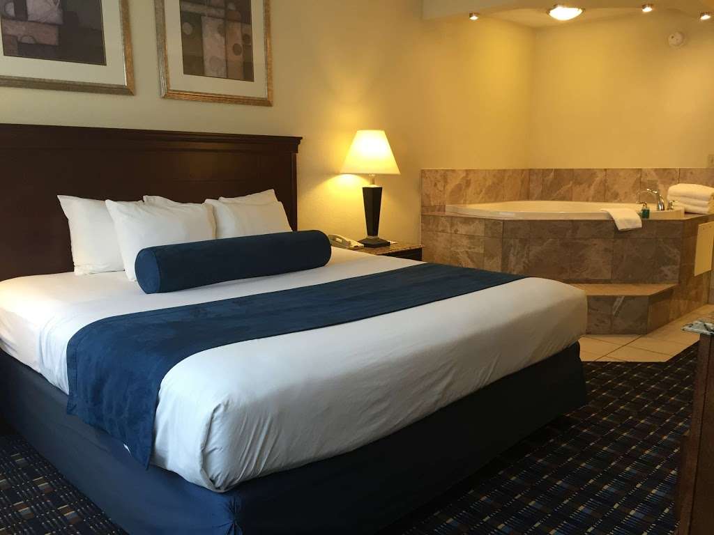 Best Western Plus Reading Inn & Suites | 2299 Lancaster Pike, Shillington, PA 19607, USA | Phone: (610) 777-7888