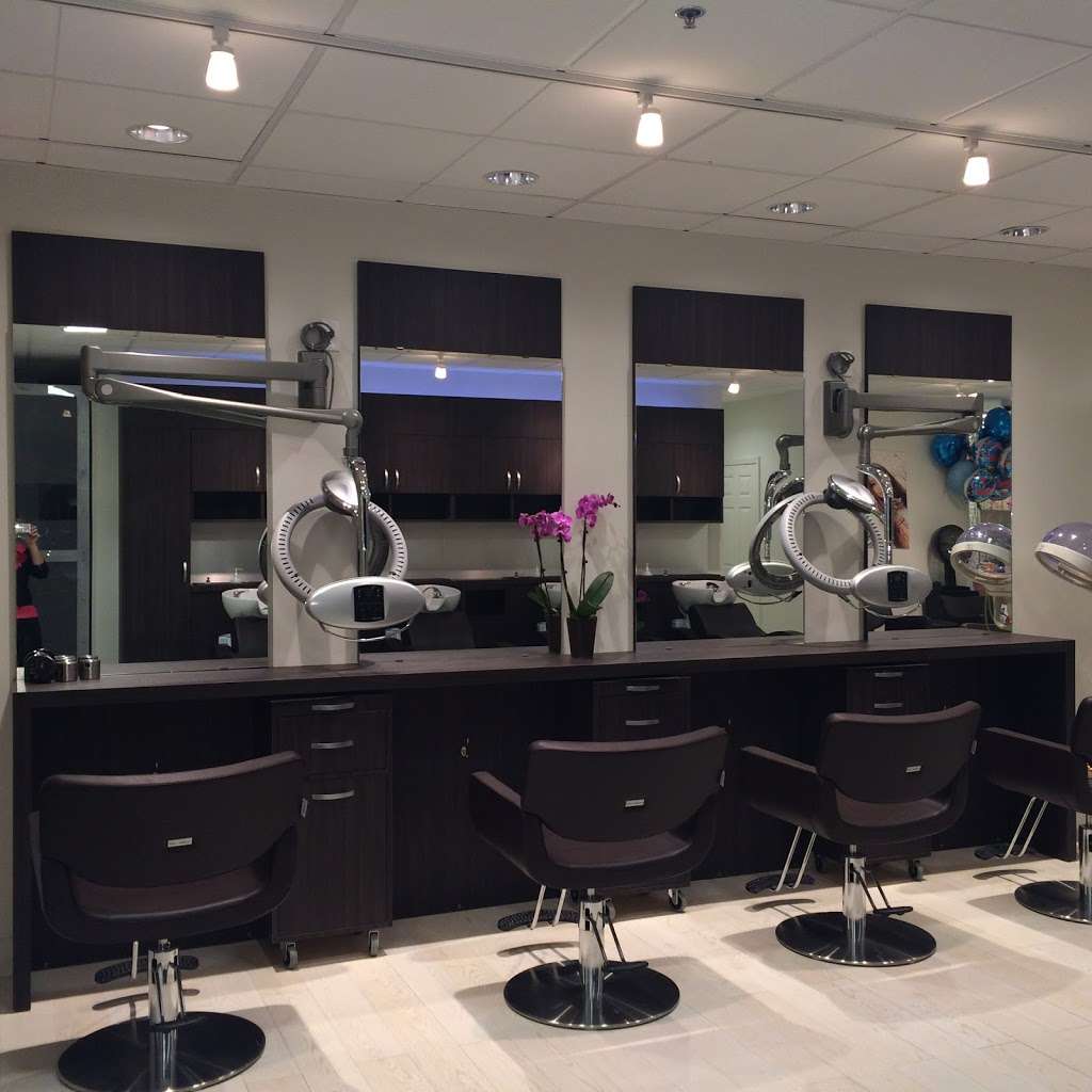 GMazza Salon | 640 Central Park Ave, Scarsdale, NY 10583 | Phone: (914) 725-5333