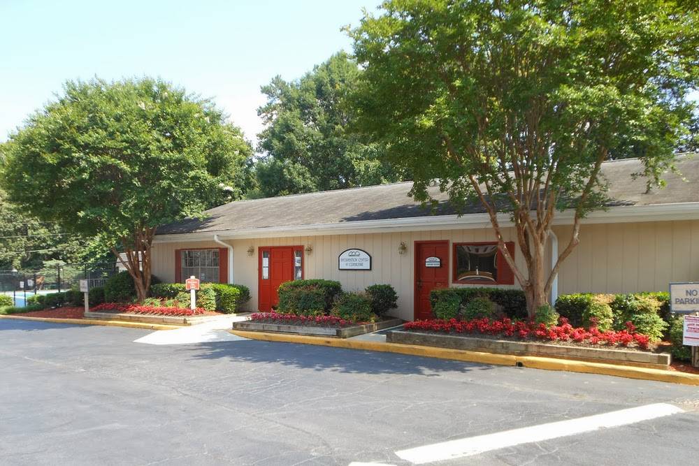 Veracruz Apartment Homes | 5738 Old Dixie Hwy, Forest Park, GA 30297, USA | Phone: (404) 254-4343