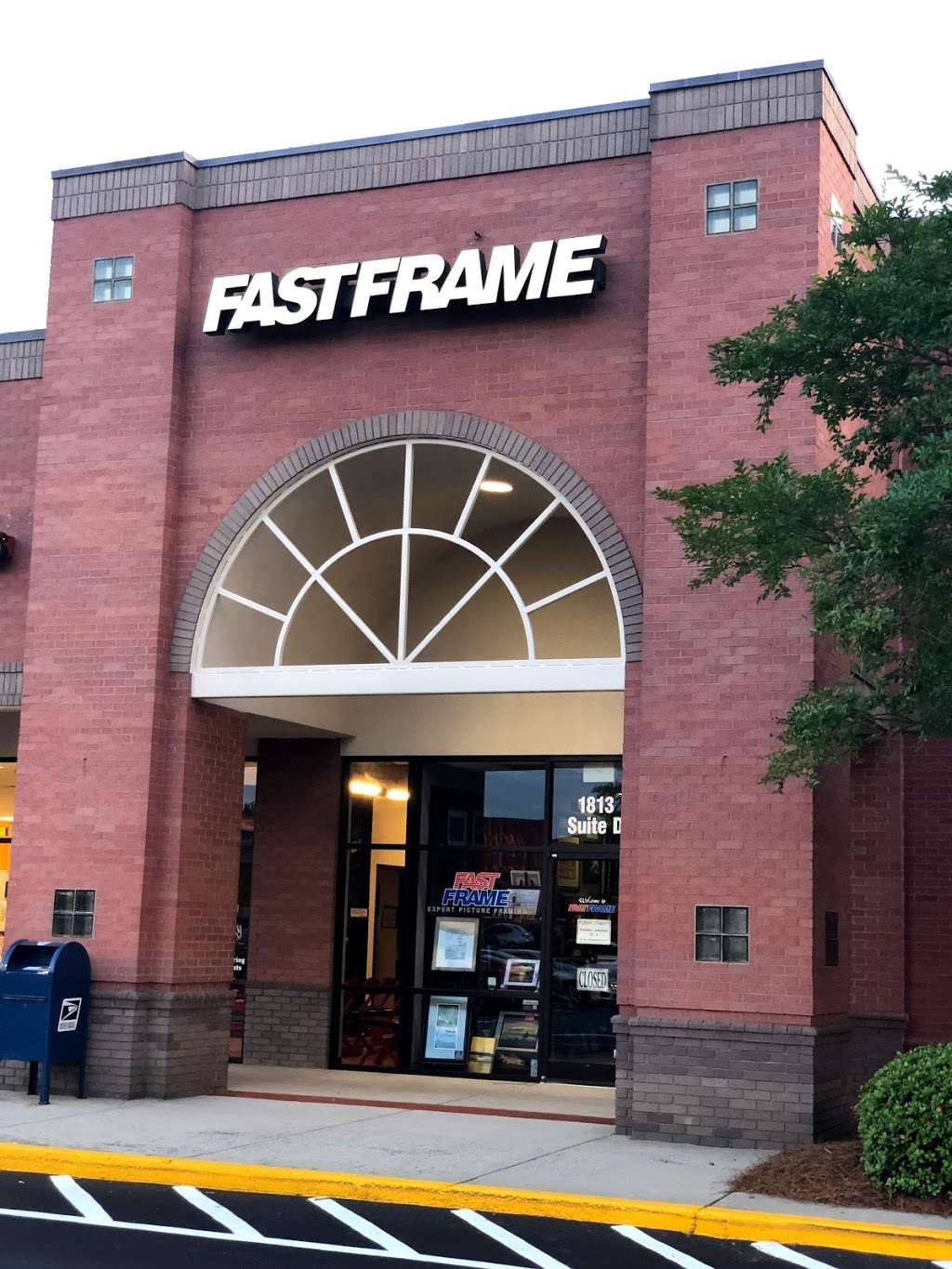 FastFrame Matthews | 1813 Matthews Township Pkwy ste d, Matthews, NC 28105, USA | Phone: (704) 845-4017