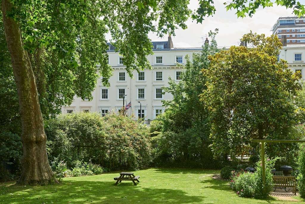 Eccleston Square Hotel | 37 Eccleston Square, Pimlico, London SW1V 1PB, UK | Phone: 020 3281 8918