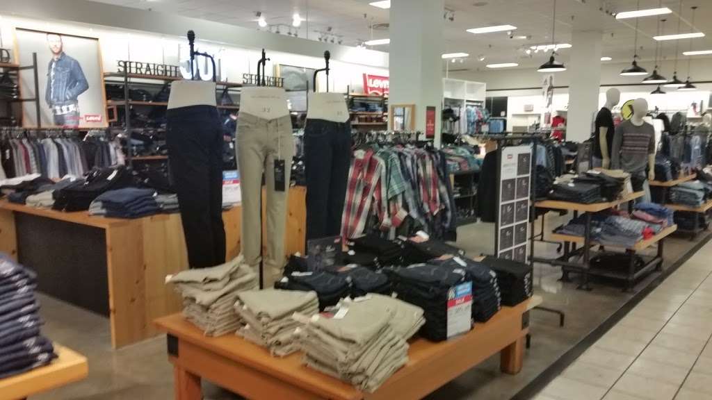 JCPenney | 730 Meyerland Plaza Mall, Houston, TX 77096, USA | Phone: (713) 666-3861