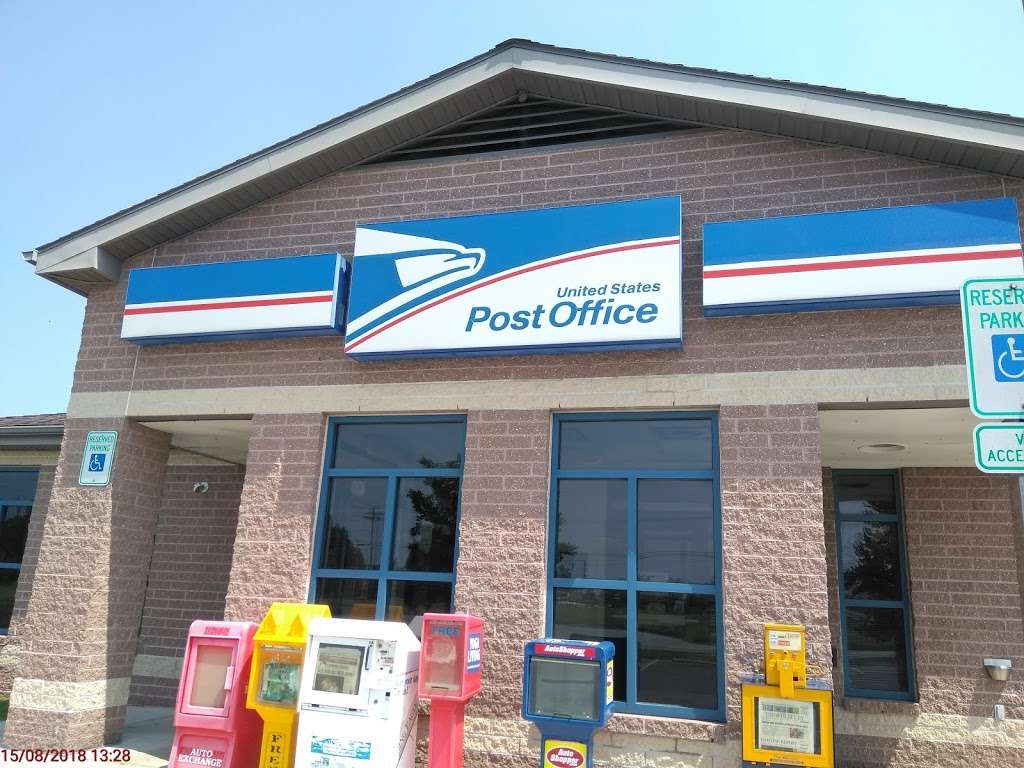 United States Postal Service | 197 Old Swede Rd, Douglassville, PA 19518, USA | Phone: (800) 275-8777
