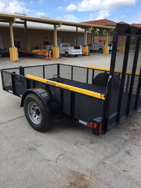 Blue & Gray Trailer Manufacturing | 2341 Celery Ave, Sanford, FL 32771, USA | Phone: (407) 323-3547