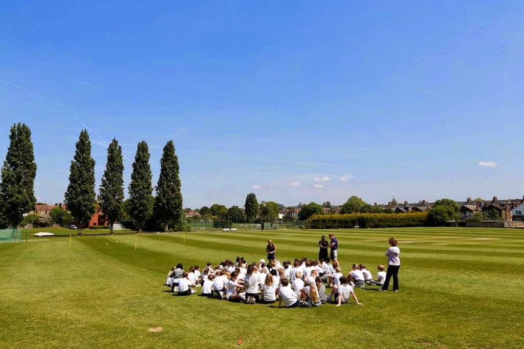 Rosemead Preparatory School | 70 Thurlow Park Rd, London SE21 8HZ, UK | Phone: 020 8670 5865