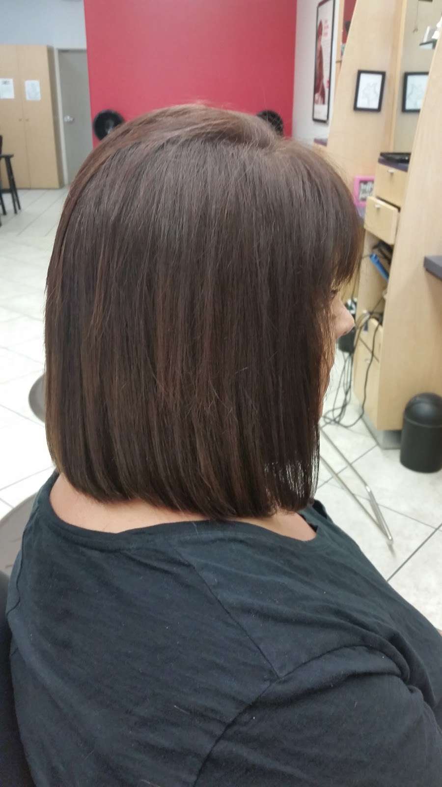 Fantastic Sams Cut & Color | 23905 Clinton Keith Rd STE 110, Wildomar, CA 92595, USA | Phone: (951) 304-2711