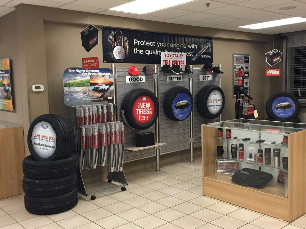 Toyota of Merrillville | 4450 E Lincoln Hwy, Merrillville, IN 46410 | Phone: (219) 947-3325