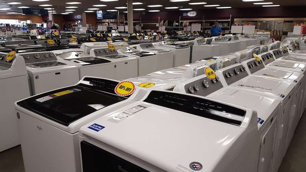 Sears Outlet | 20750 Gulf Fwy, Webster, TX 77598 | Phone: (281) 316-5980