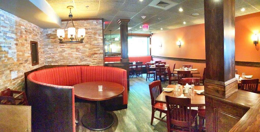 Mother Annas Restaurant and Bar | 46 Columbia Rd, Pembroke, MA 02359, USA | Phone: (781) 924-1955