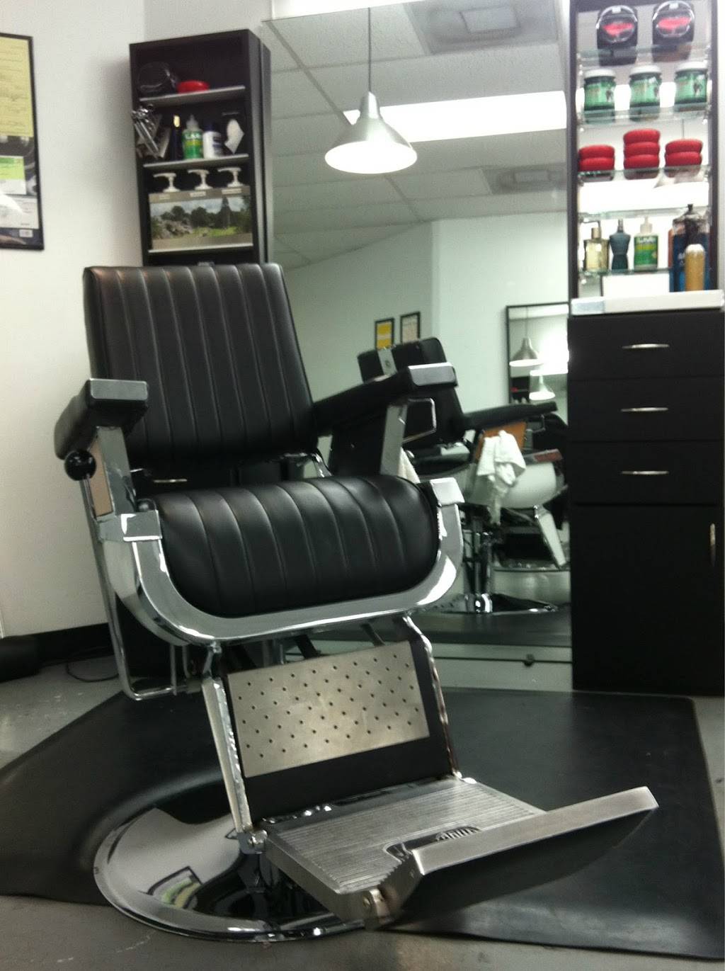 Suazos BarberShop Inc. | 1687 NW 27th Ave, Miami, FL 33125 | Phone: (305) 409-7640