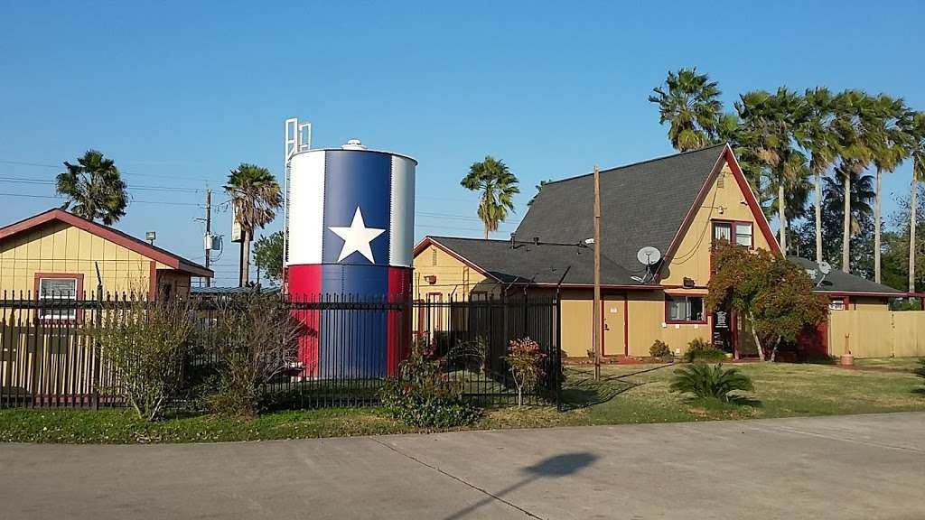 Houston East RV Resort | 11810 Interstate 10 East, Baytown, TX 77523, USA | Phone: (281) 383-3618