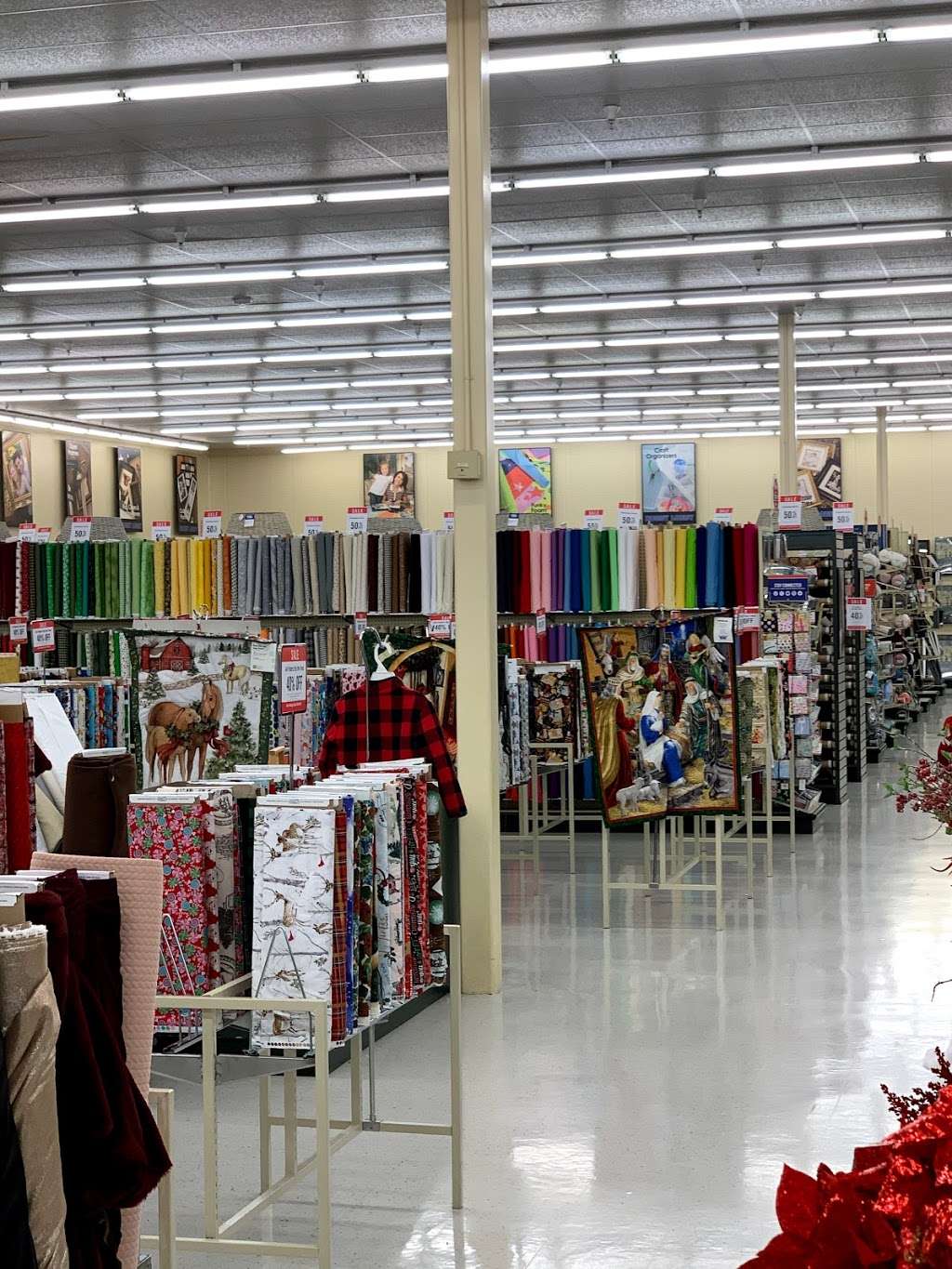 Hobby Lobby | 9109 E Indian Bend Rd, Scottsdale, AZ 85250, USA | Phone: (480) 270-5432