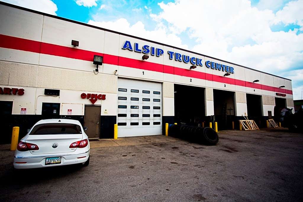 Alsip Truck Center | 12801 S Pulaski Rd, Alsip, IL 60803, USA | Phone: (708) 239-1112