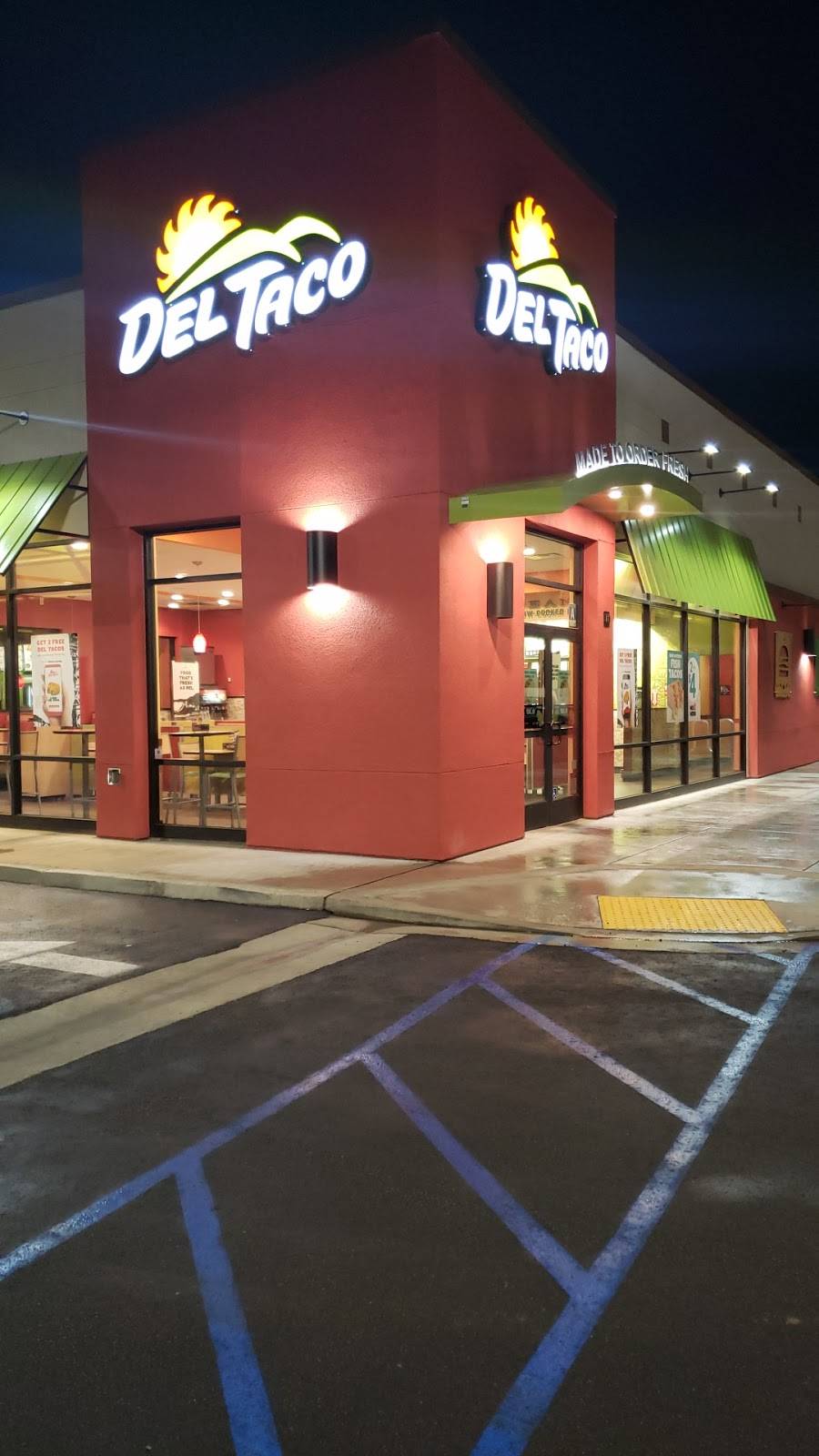 Del Taco Oildale | Bakersfield, CA 93308, USA | Phone: (661) 218-8135