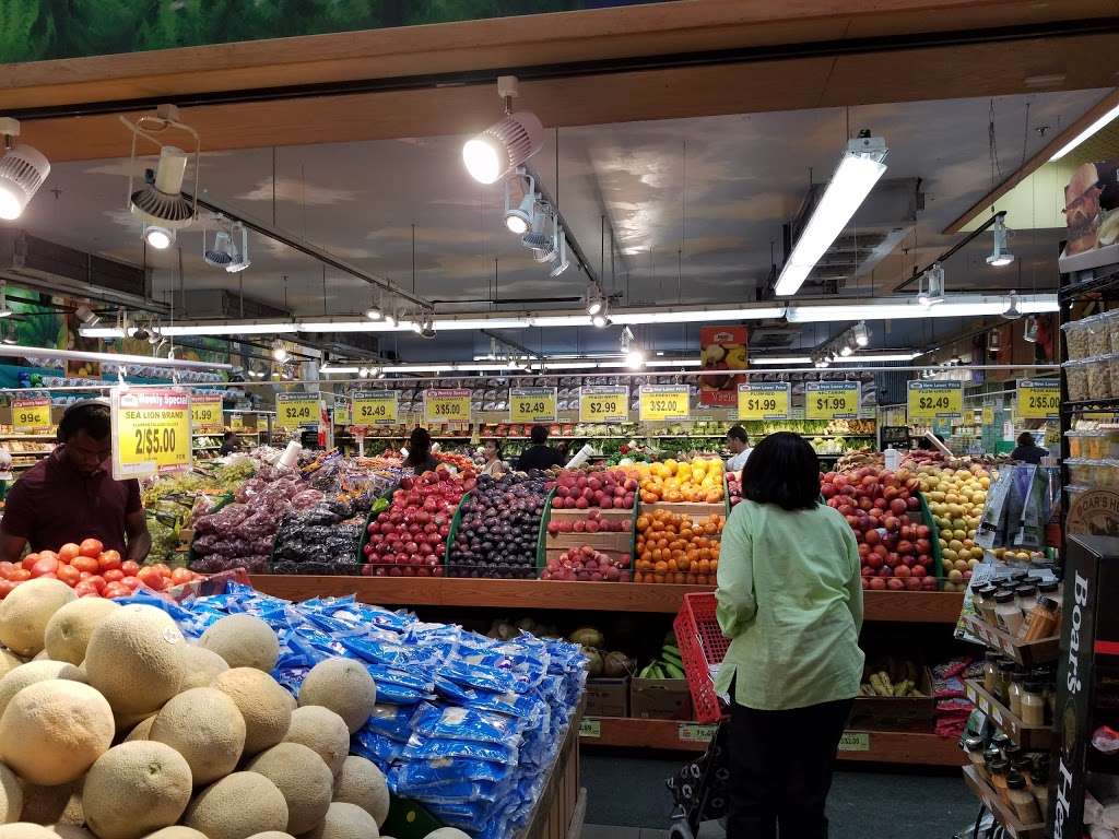 Food Bazaar Supermarket | 1630 Bruckner Blvd, Bronx, NY 10473, USA | Phone: (718) 860-1408