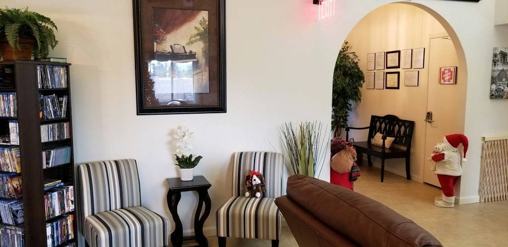 Paradise Valley Foothills Assisted Living | 10431 N 42nd St, Phoenix, AZ 85028, USA | Phone: (480) 298-3925