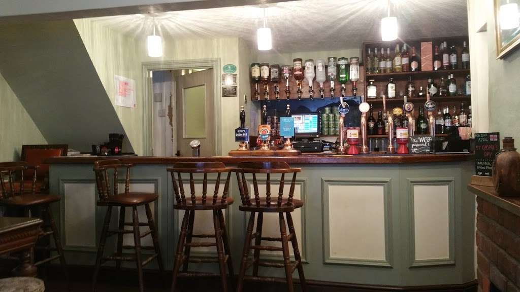 The Leather Bottle | Leather Bottle/The St, Chelmsford CM3 1HG, UK | Phone: 01245 237291