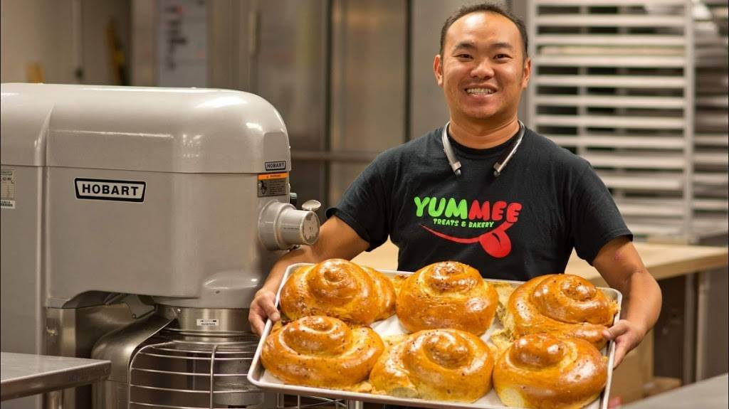 Yummee treats and bakery | 1219 N Sherman Ave, Madison, WI 53704, USA | Phone: (608) 658-1052