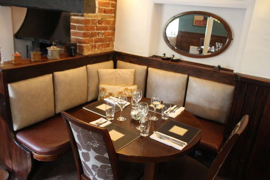 The Waggoners | Brickwall Cl, Welwyn AL6 9AA, UK | Phone: 01707 324241