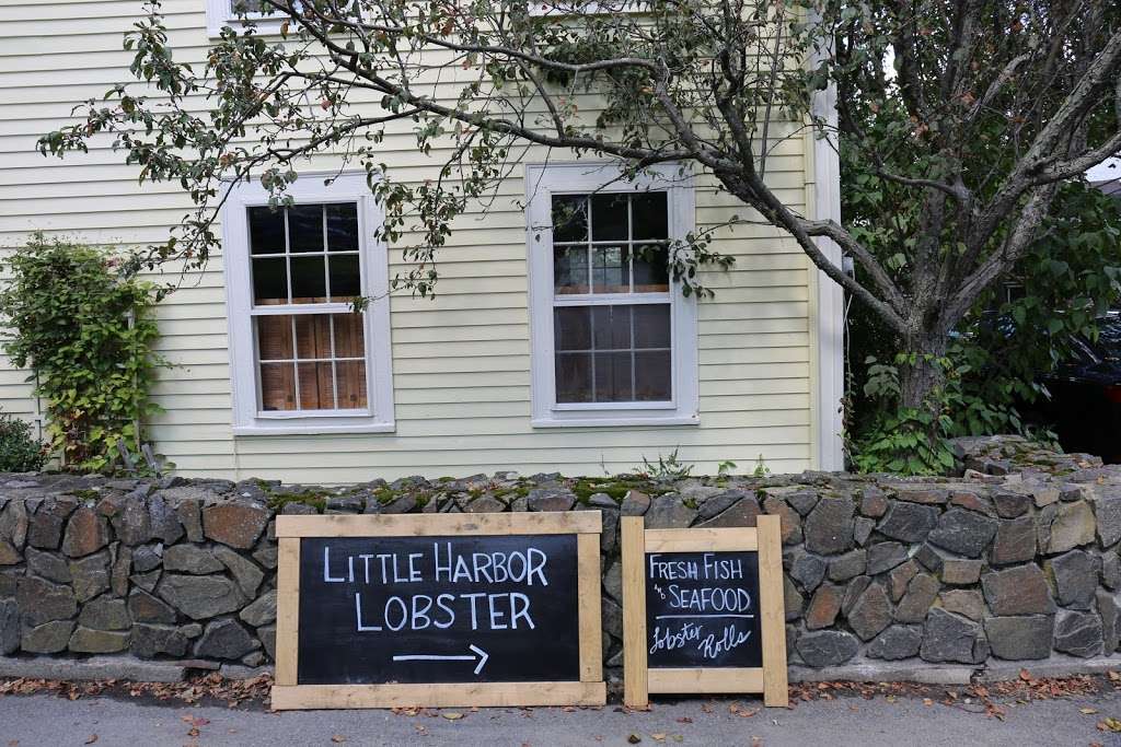 Little Harbor Lobster Company | 3 Beacon St, Marblehead, MA 01945, USA | Phone: (781) 639-1961