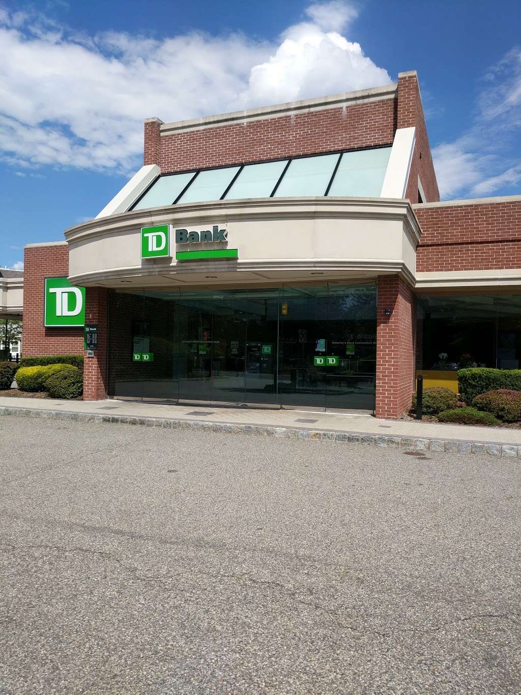 TD Bank | 115 Piermont Rd, Tenafly, NJ 07670, USA | Phone: (201) 569-4252