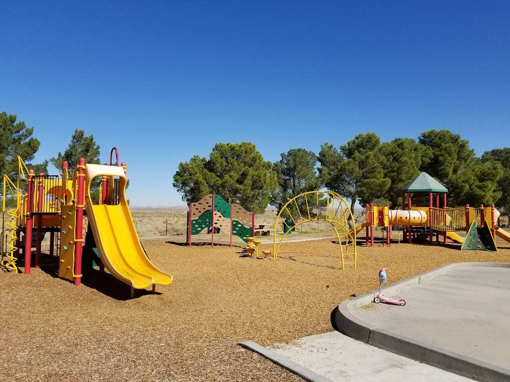 Apollo Community Regional Park | 4555 W Ave G, Lancaster, CA 93536, USA | Phone: (661) 940-7701