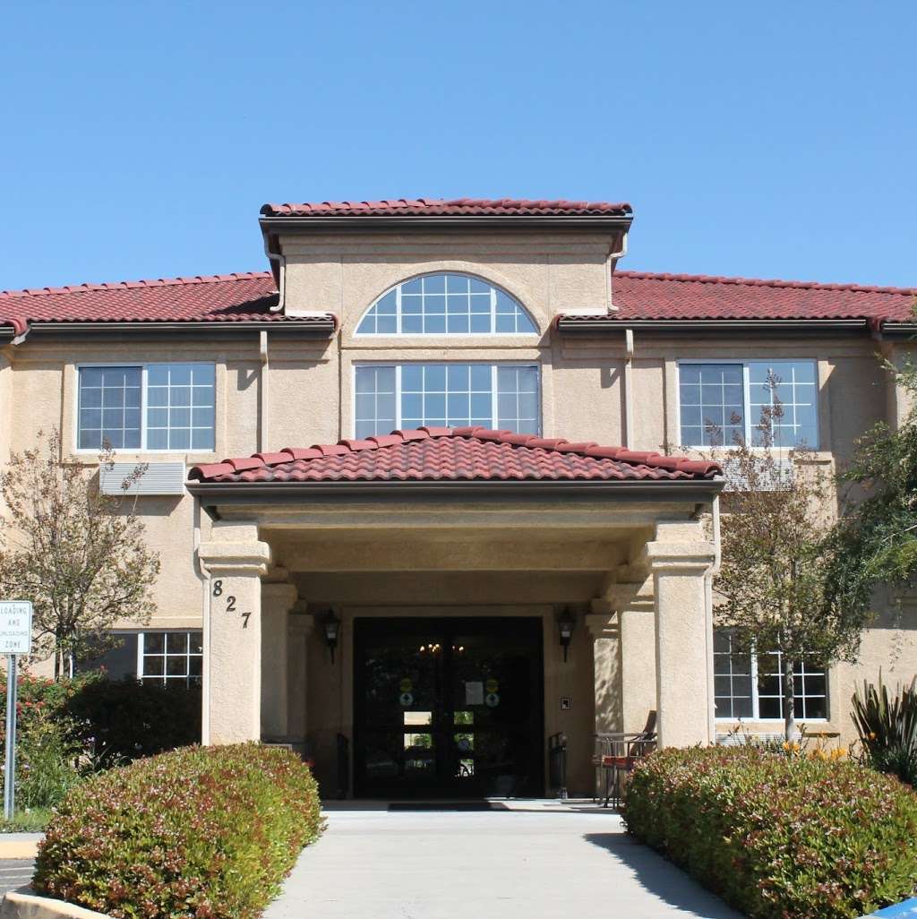 Fillmore Country Club | 1818, 827 River St, Fillmore, CA 93015, USA | Phone: (805) 524-5080