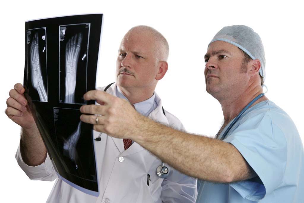 Sutera & Jones Surgical Podiatry | 280 N Providence Rd, Media, PA 19063, USA | Phone: (610) 566-4563