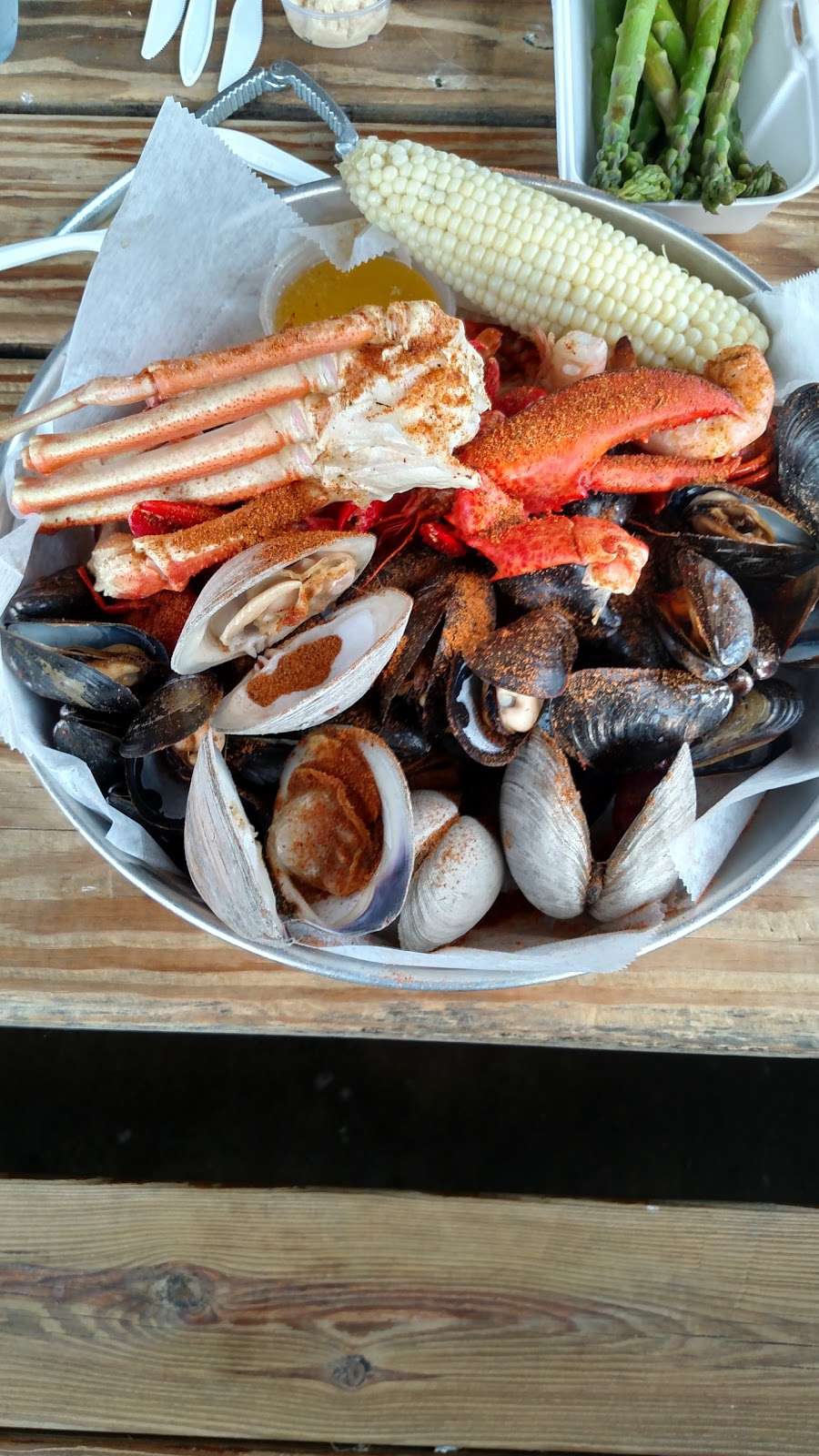 Anne Arundel Seafood | 230 Mountain Rd, Pasadena, MD 21122, USA | Phone: (410) 255-3344