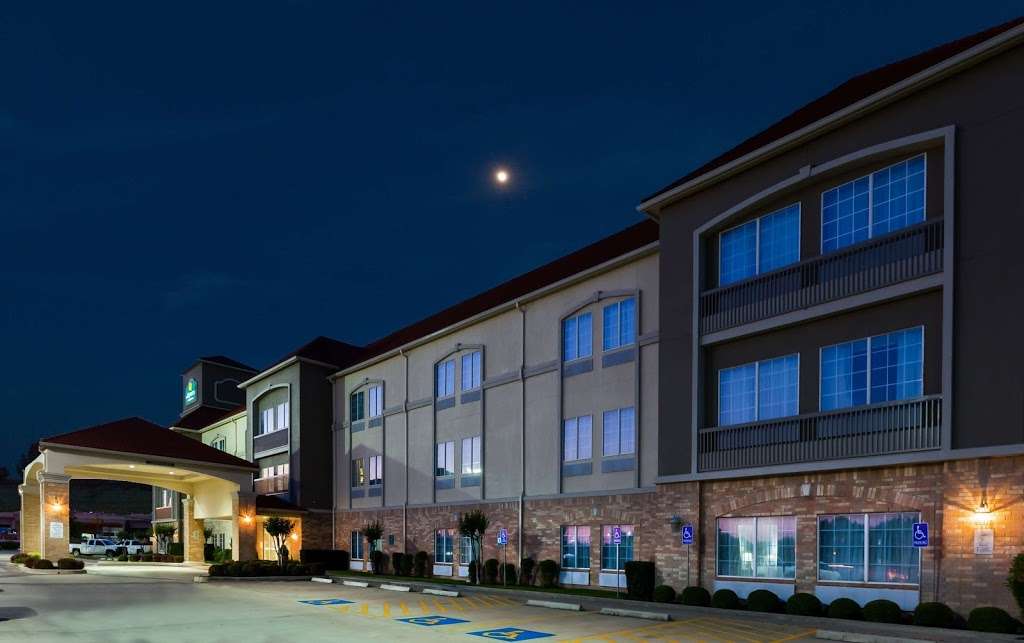 La Quinta Inn & Suites Houston - Westchase | 10850 Harwin Dr, Houston, TX 77072 | Phone: (281) 495-7700