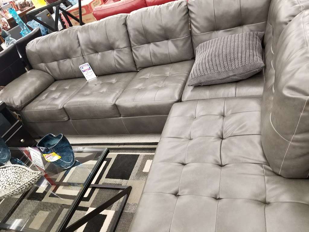 Chatham Furniture & More | 7001 S Ashland Ave, Chicago, IL 60636 | Phone: (773) 675-4746